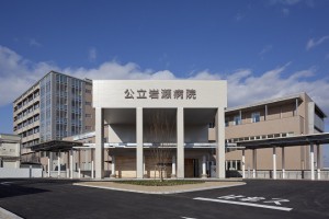 （岩瀬）公立岩瀬病院外観